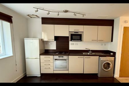 1 Bed Flat, Cannock Court, E17 - Photo 5