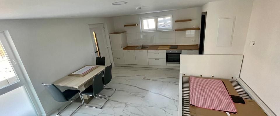 Vollmöblierte 1-Zimmerwohnung mit EBK für Wochenendpendler - Photo 1