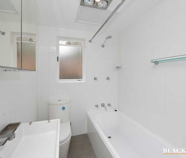 One Bedroom Unit Within Minutes Of Queanbeyan Centre - Photo 3