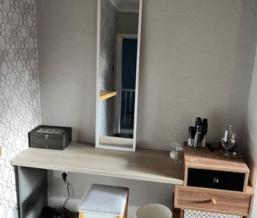 3 Bed Semi-Detached House, Bell Mount View, LS13 - Photo 4