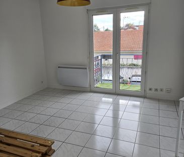 Location Appartement 1 pièce 29m² YERRES 91330 - Photo 2