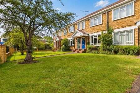 3 bedroom flat to rent - Photo 5