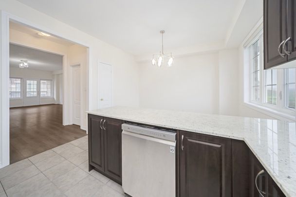 For Lease - 26 Miami Grove, Brampton, Ontario - Photo 1