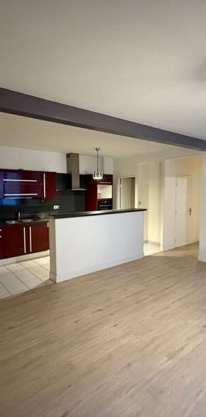 Location Appartement 3 pièces 64m² NIORT 79000 - Photo 1