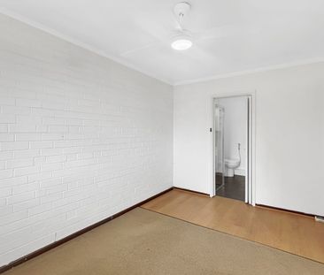 Comfortable Inner-City Apartment - Photo 3