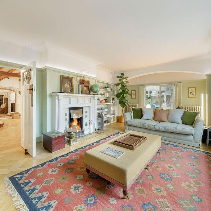 5 bedroom semi-detached house to rent - Photo 1