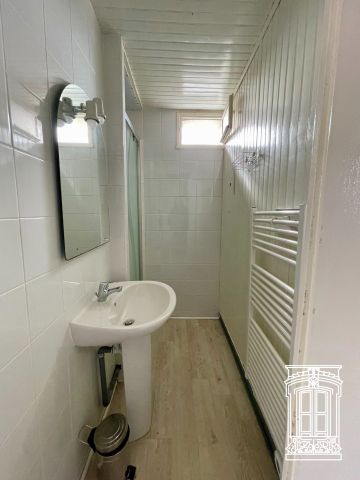 Location Appartement 3 pièces 53m² GENAY 69730 - Photo 4