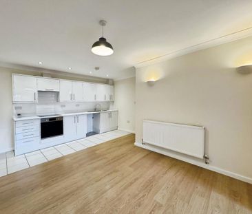 2 bedroom end of terrace house to rent - Photo 6