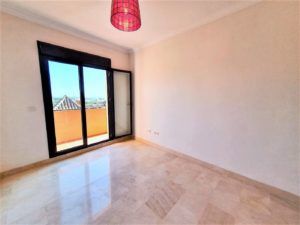 Ref. 49357 PRECIOSA ADOSADA EN ALQUILER EN ESTEPONA - Photo 5