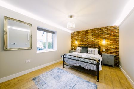1 Bedroom Home – Medium Let - Photo 5