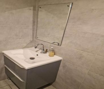 1 bedroom in a house share to rent - Photo 6