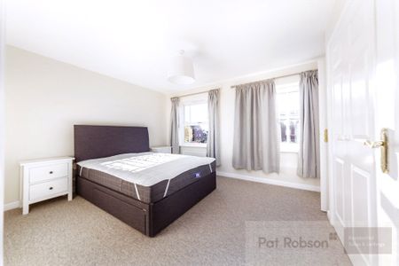 Highbridge, Newcastle Upon Tyne - Photo 5