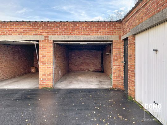 VOLLEDIG GERENOVEERD APPARTEMENT MET GARAGE TE HASSELT - Photo 1