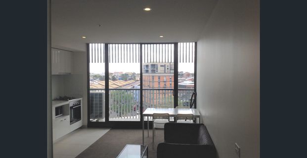 FURNISHED 2 BEDROOM - Photo 1