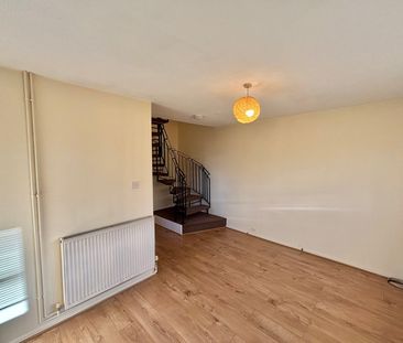 Woodrush Close, Taunton - Photo 4