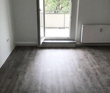 Renovierte 3 Zimmerwohnung mit Balkon gesucht?! - Foto 5