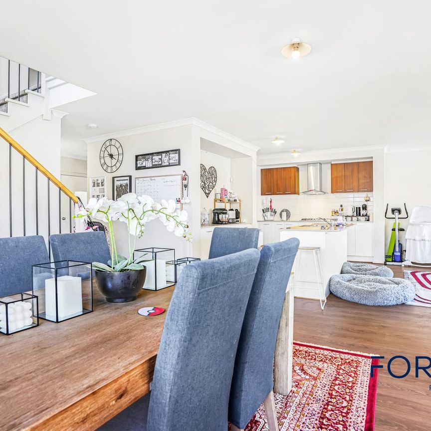 Prime Location family home. - Photo 1