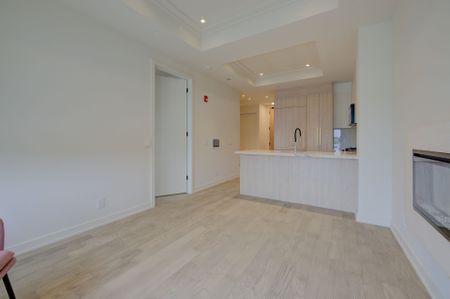 For Lease - 123 MAURICE Drive Unit# 314, Oakville, Ontario - Photo 3