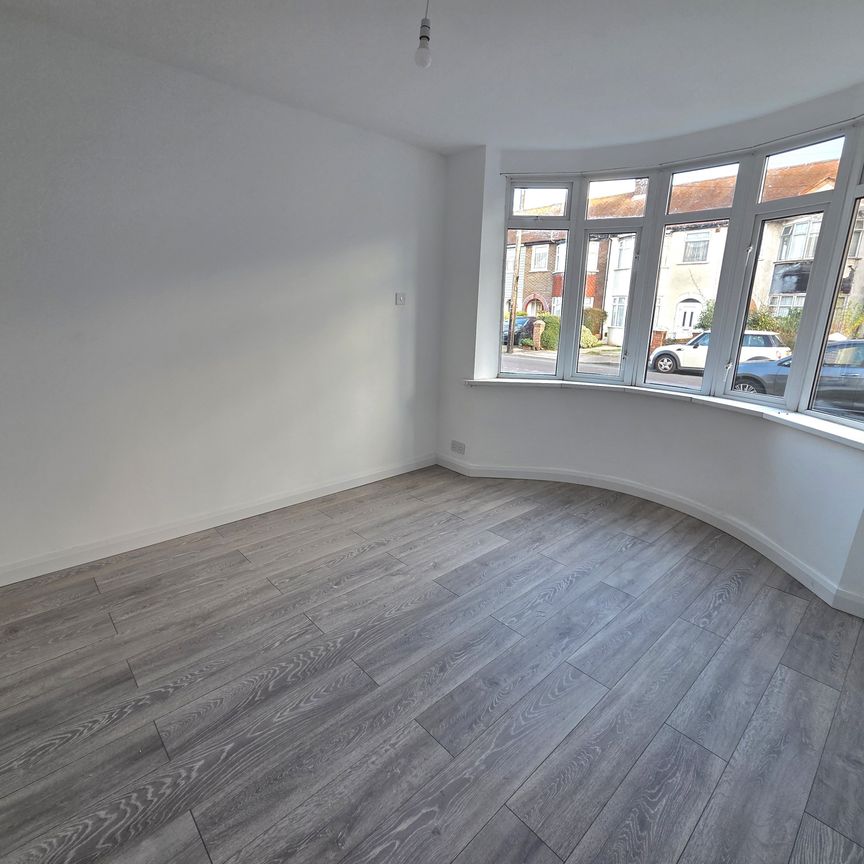 Rothesay Road, Gosport - Photo 1