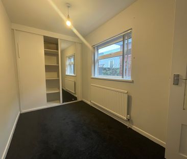 4 Glenvale Street, Belfast, BT13 3DD - Photo 4