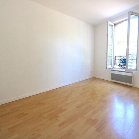 Location Appartement 2 pièces 34m² - Photo 3