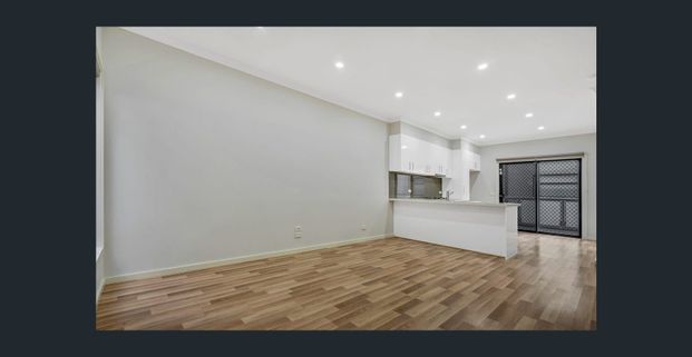 PRIME LOCATION !! - Photo 1