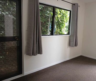 Quiet Bluff Hill Flat - Photo 3