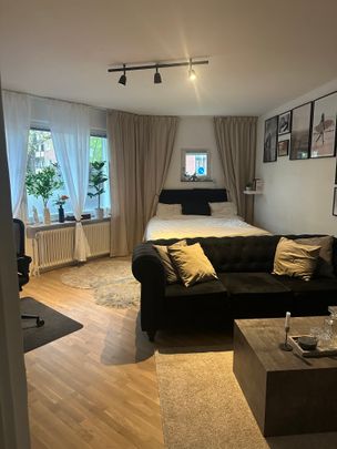 Trollesundsvägen, Bandhagen - Photo 1