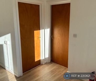 1 bedroom semi-detached house to rent - Photo 1
