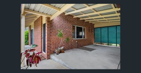 Your acreage oasis awaits… and it's move-in ready! - Photo 5