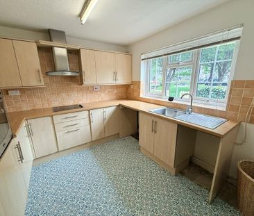 3 bedroom terraced house to rent - Photo 6