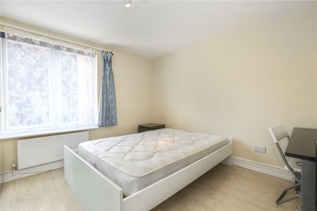 The Terraces, E2, London - Photo 3