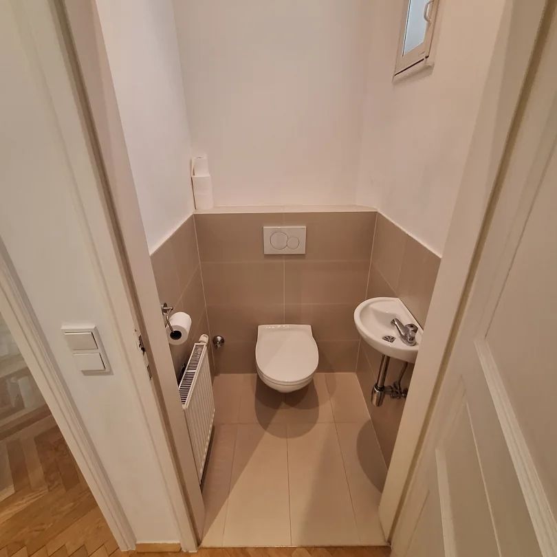 Superruhig gelegene 2 ZIMMER WOHNUNG ALBERTGASSE unbefristet - Photo 1