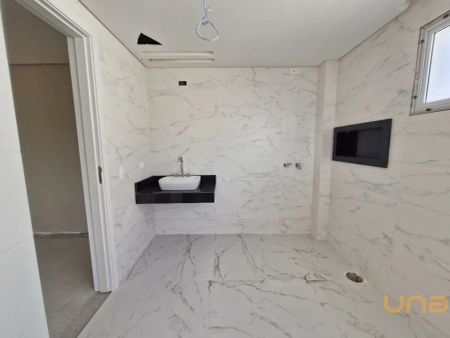 Sobrado no Bacacheri de 259 m² com 4 quartos - Foto 4