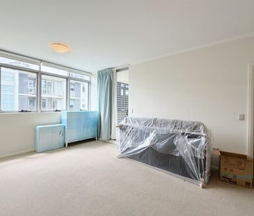 Modern 1 Bedroom + Spacious Study | Prime Waterfront Living in Rhodes - Photo 5