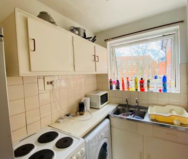 2 bedroom apartment to rent - Photo 4