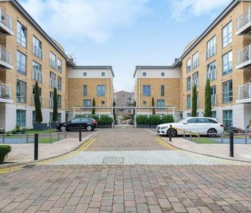 Tallow Road, Brentford, TW8 - Photo 1