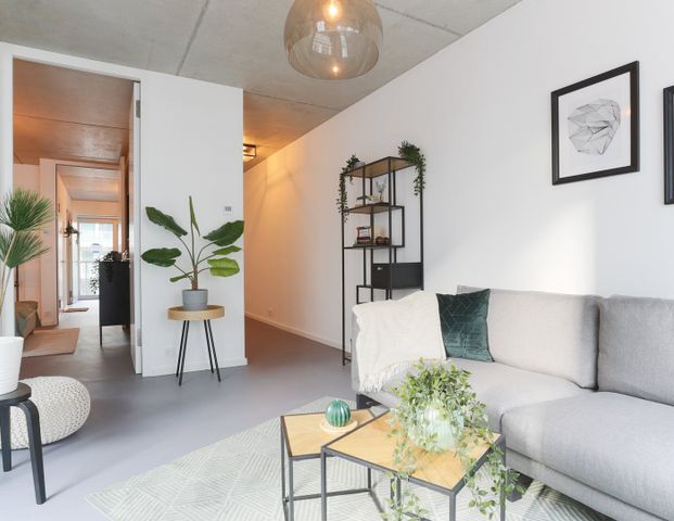 Außergewöhnliche Neubauwohnung mitten in der City - mit EBK und schöner Loggia für gemütliche Abende - Foto 1