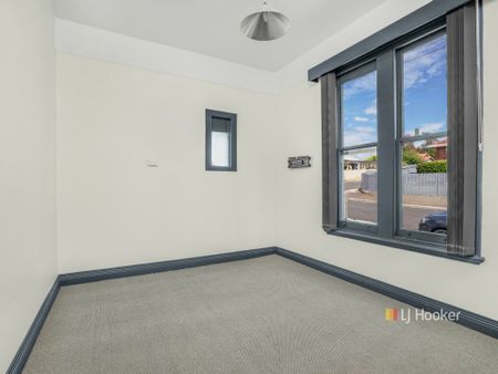 Unit 1/3 Hiller Street, Devonport - Photo 2