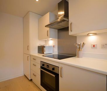 2 bedroom terraced house to rent - Photo 6