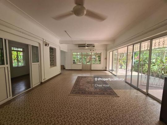 Pulau Tikus - Photo 1