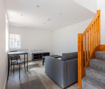 1 bedroom duplex to rent - Photo 1