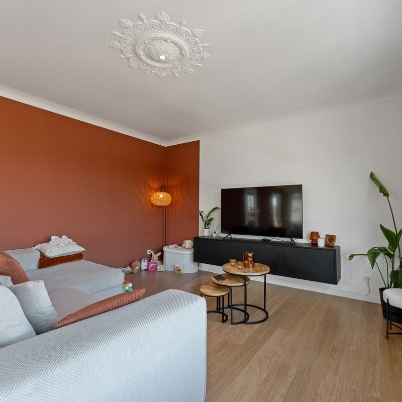 Appartement te huur in Riemst voor € 985 met 3 slaapkamers - Photo 1