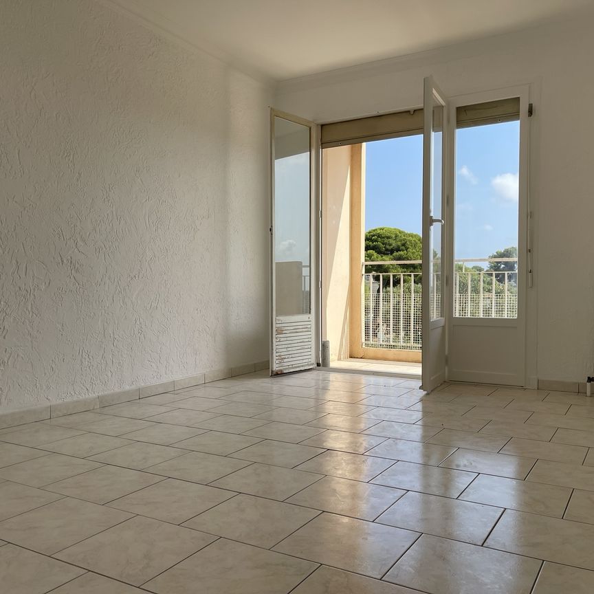 Location Appartement 3 pièces 57m² ANTIBES 06600 - Photo 1