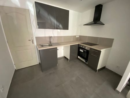 Appartement 2 pièces 44m² Nîmes centre - Photo 5