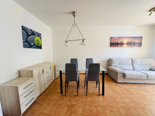 APARTAMENTO ACOGEDOR DE UN DORMITORIO EN EL CENTRO DE LA CIUDAD, URBANIZACION CON PISCINA - Photo 1