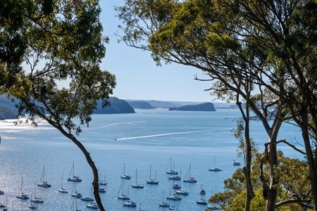 43 Wandeen Road, Clareville NSW 2107 - House For Rent | Domain - Photo 2