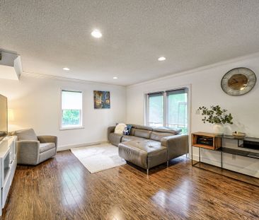 For Lease - 1305 Mineola Gardens, Mississauga, Ontario - Photo 2