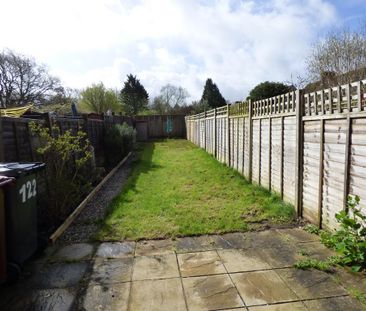 3 bedroom terraced house to rent - Photo 3