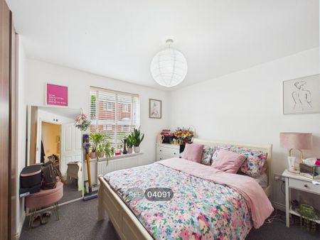 2 bedroom apartment to rent - Photo 3